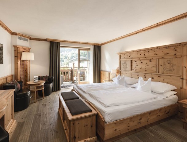 Hotel-Angelo-Engel-Ortisei-Trentino-superior-kamer.jpg