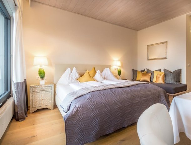 Riedingerhof-Merano-Trentino-slaapkamer.jpg